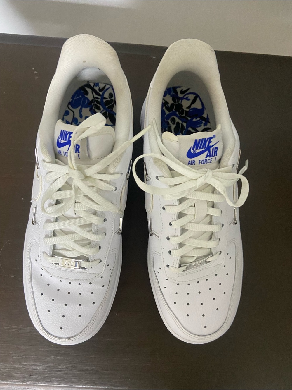 Nike Air Force 1 ‘07 LX “Sisterhood” size 8